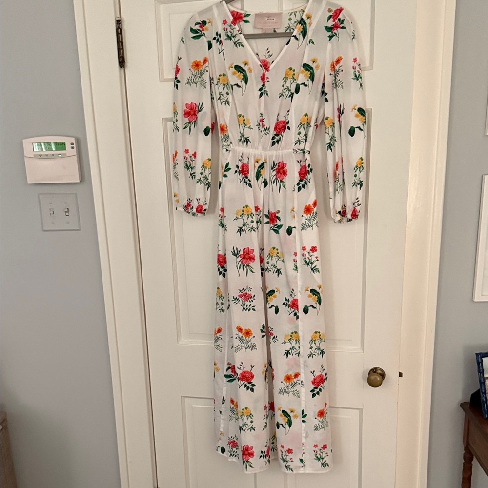 Gal Meets Glam White and Green Floral Dress